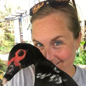 Meet your Posher, Hayley